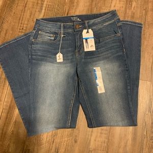 Time and Tru Bootleg Jeans, size 12, NWT (#1)